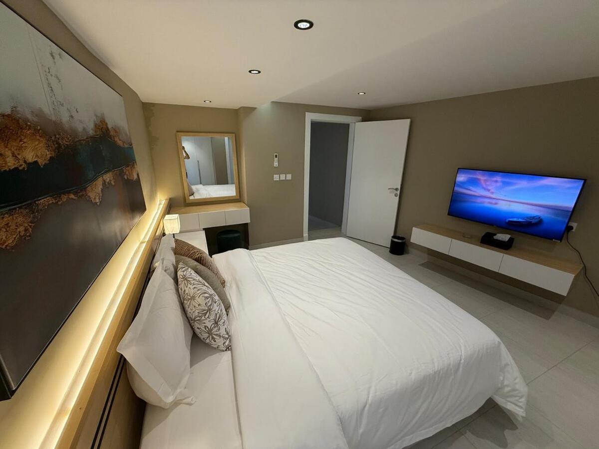 Luxury Stay In Al Sulaymaniyah, Private Entrance Riyadh