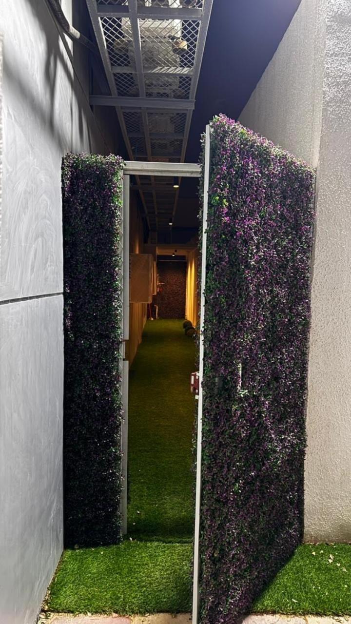 Luxury Stay In Al Sulaymaniyah, Private Entrance *