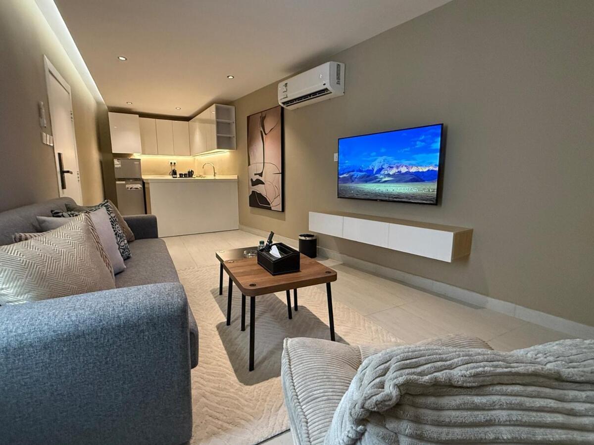 Luxury Stay In Al Sulaymaniyah, Private Entrance Apartment Riyadh